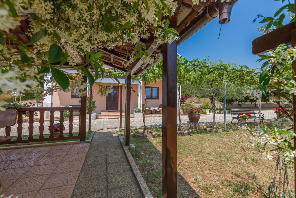 Apartments Mirjana Vrsar Luaran gambar